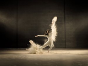 dance-performance-powdered-milk-campaign-jeffrey-vanhoutte-4